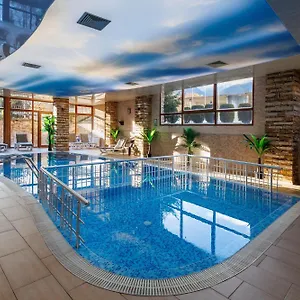 4* Apartahotel Wood &